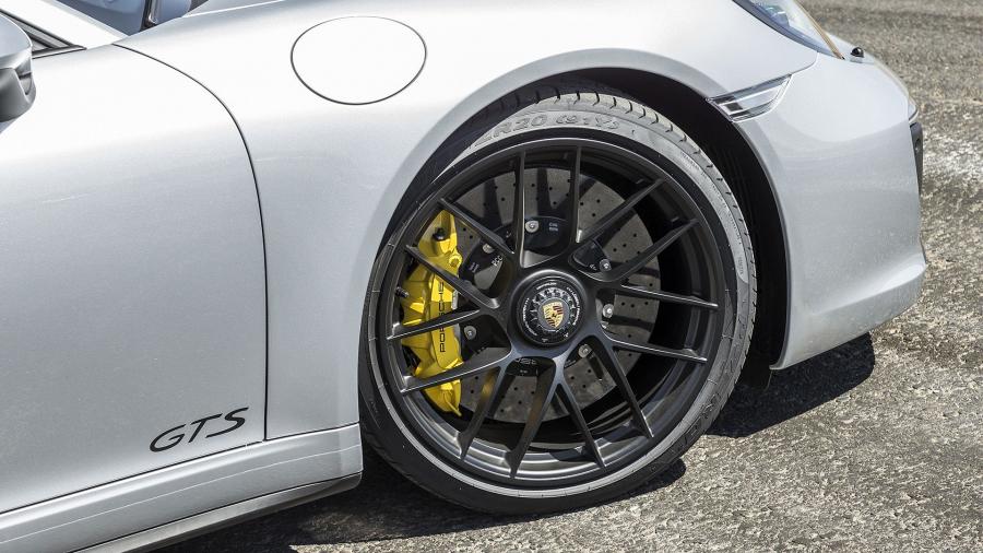 Колеса Porsche 911 Carrera GTS Coupe 2017 года  (WW) (фото 39 из 44)